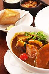 野菜カレー（平日15時以降、土日は終日承ります）